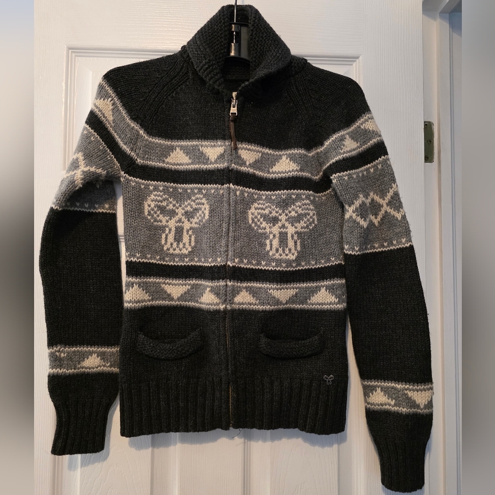 TNA Charcoal and Cream Patterned Zip-Up Sweater